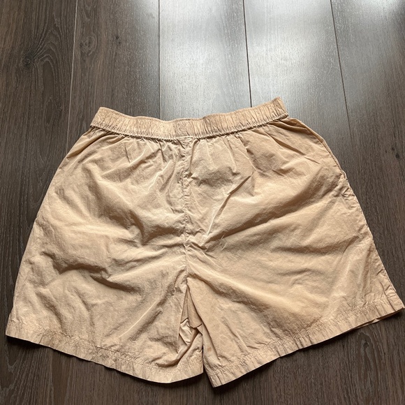 Tna/Aritzia Claremont Short - Picture 2 of 4